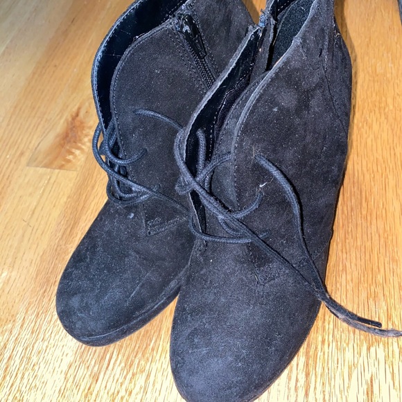 Wedge lace up booties - Picture 3 of 4